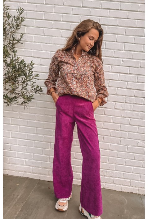 Pantalon MARNIE FRAMBOISE flare en  velours à fines côtes