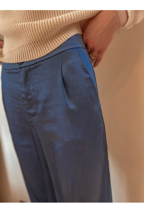 Pantalon flare ALLEN en satin bleu nuit