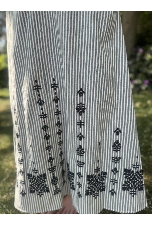 Jupe longue à lignes SCOTTIE écrue et noire