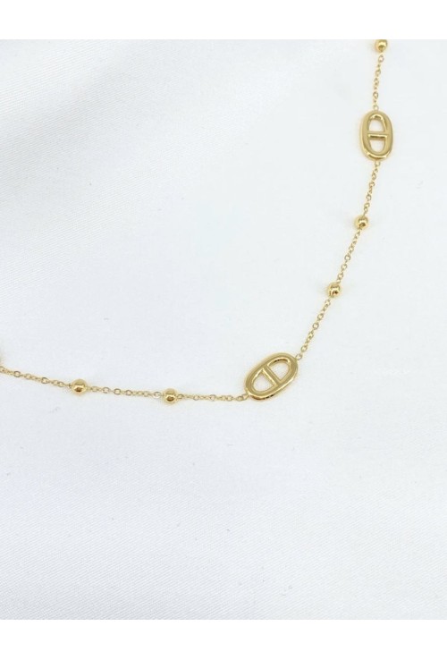 Collier doré avec mailles marines