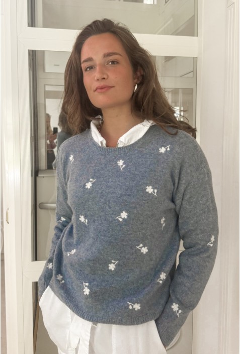 Pull bleu brodé de fleurs ANDY