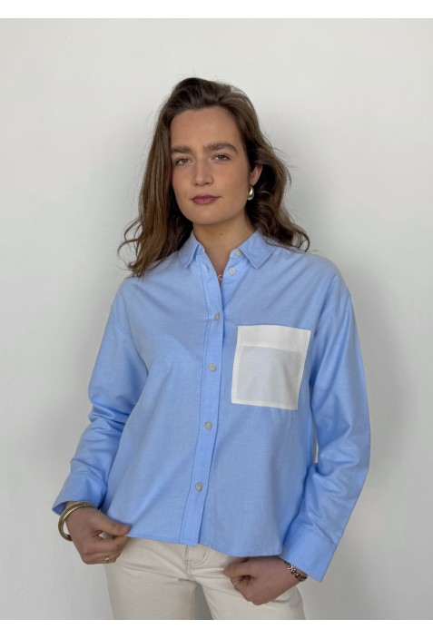 Chemisier MORGANE BLEU CIEL avec grande poche blanche