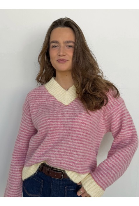 Pull col V CHARLY ROSE ligné