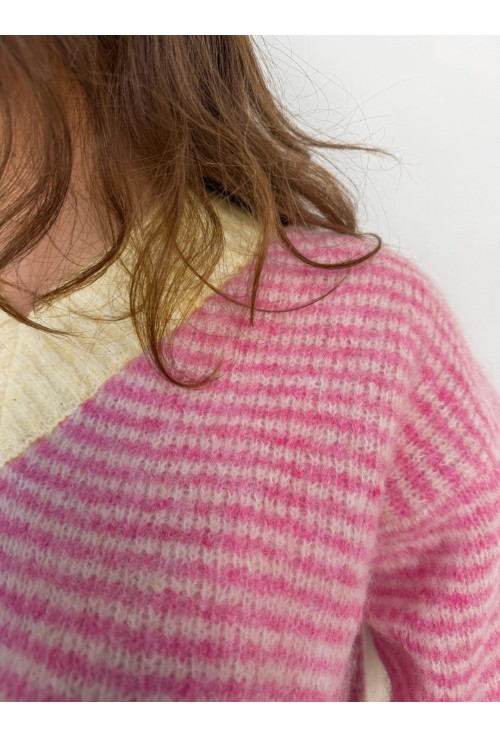 Pull col V CHARLY ROSE ligné