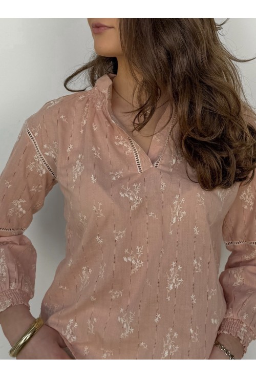 Chemisier ANDREA rose poudré brodé de fleurs blanches